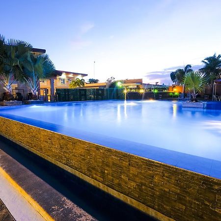 Japi Hotel - Annex Кауаян Екстер'єр фото